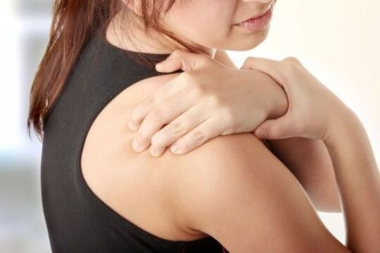 nyeri deui nganggo osteochondrosis cervical